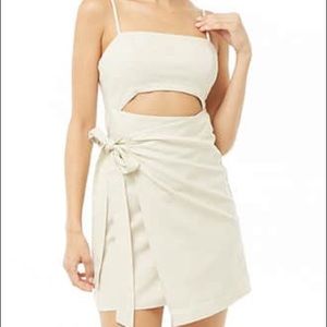 Cutout Wrap dress